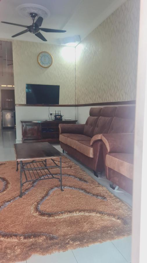 万津Anjung Klia House 31 With Neflix别墅 外观 照片
